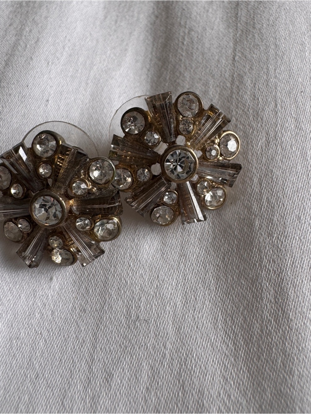 Crystal Flower Earrings - Clear Gold Accent